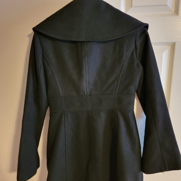 Jessica Simpson long dress coat with floral detailed collar lapel - Picture 4 of 8